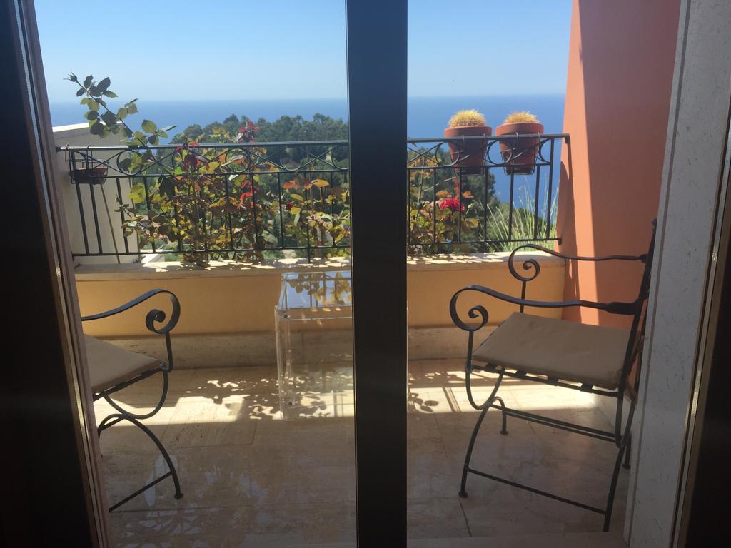Sunny Panoramic Balcony Apartment Éze Ngoại thất bức ảnh